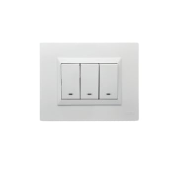 Interruptor triple PLU62662 marca Veto